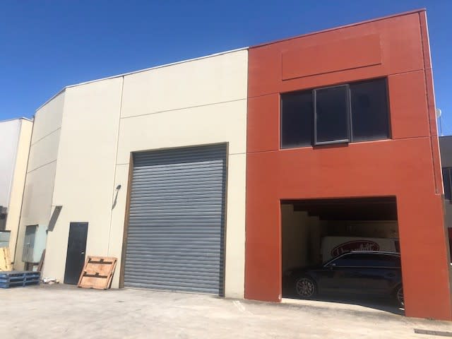 Click to view all images 6/300 Macaulay Road North Melbourne VIC 3051 - Image 3