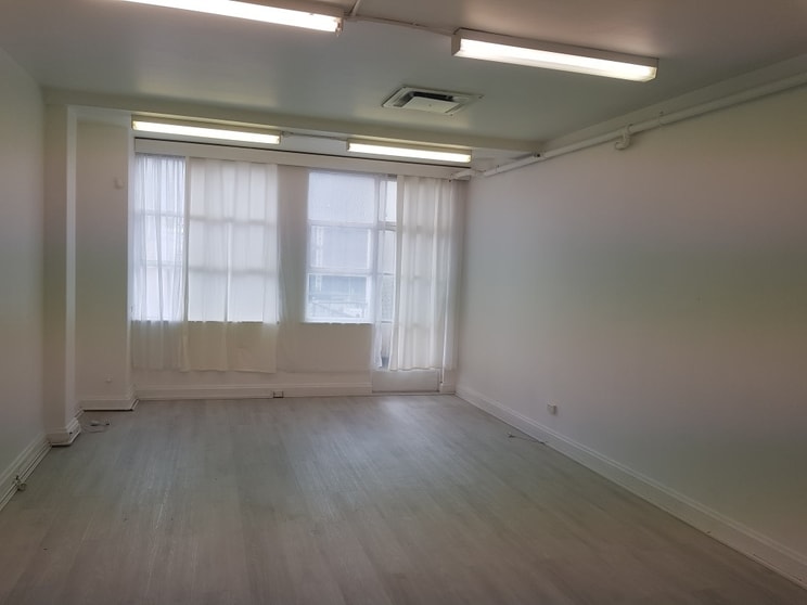 Click to view all images Suite 1101/125-133 Swanston Street Melbourne VIC 3000 - Image 1