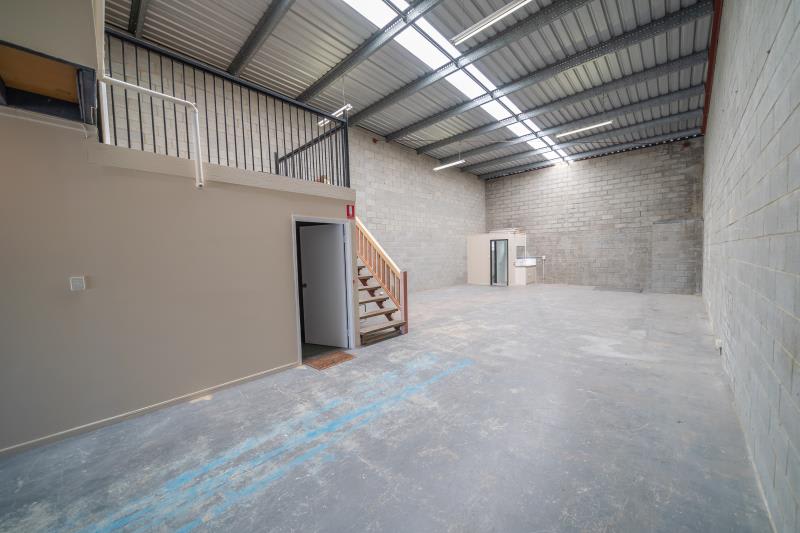 Click to view all images 5/51 Overlord Place Acacia Ridge QLD 4110 - Image 2