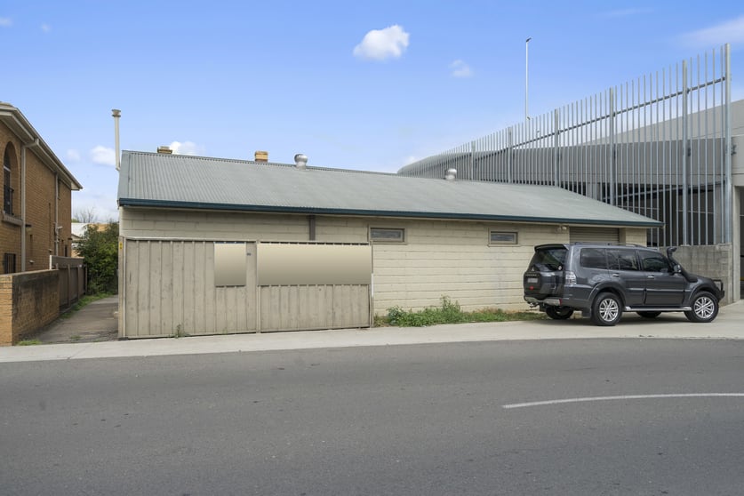 Click to view all images 6/88 John Street Singleton NSW 2330 - Image 2