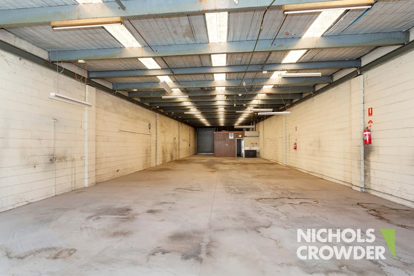 Click to view all images 4 Nicholls Court Mordialloc VIC 3195 - Image 1