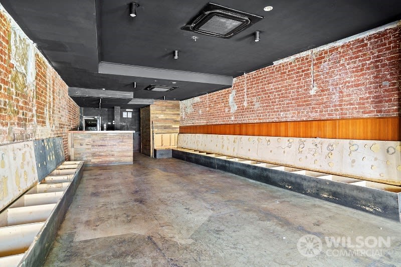 Click to view all images 185 Acland Street St Kilda VIC 3182 - Image 2