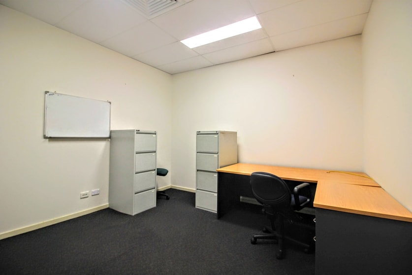 Click to view all images 16/142 Siganto Drive Helensvale QLD 4212 - Image 3