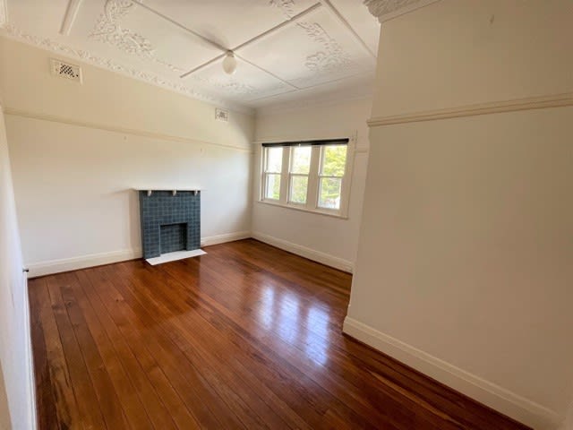 1/12 REGINALD STREET Mosman NSW 2088 - Image 2