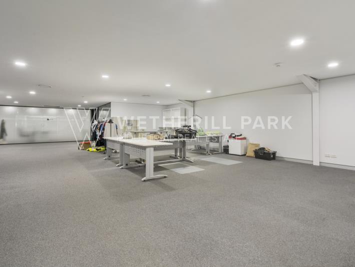 Click to view all images Smithfield NSW 2164 - Image 3