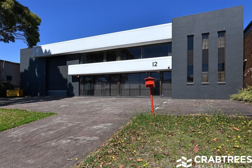 Click to view all images 12 Overseas Drive Noble Park VIC 3174 - Image 1