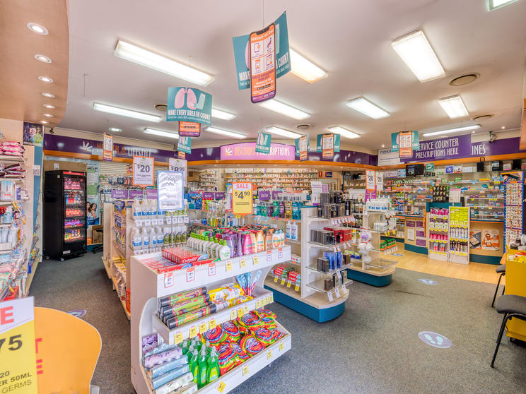 Click to view all images Shop 1a 2-4 Juers Street Kingston QLD 4114 - Image 2