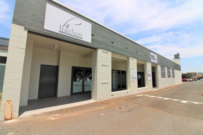 Click to view all images E/64 Annand Street Toowoomba City QLD 4350 - Image 1