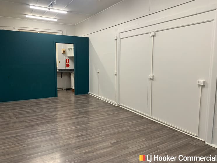 Click to view all images Blaxland NSW 2774 - Image 3