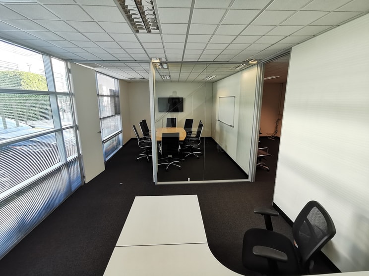 122/3 Westside Aveune Port Melbourne VIC 3207 - Image 2