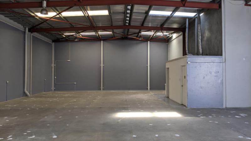 Click to view all images 4/87 Winton Road Joondalup WA 6027 - Image 3