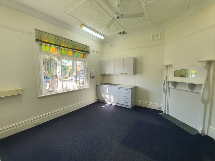 Click to view all images 262 lakemba street Wiley Park NSW 2195 - Image 3