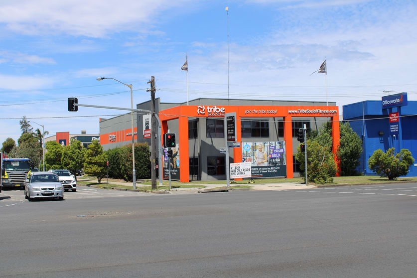 Click to view all images 1st Floor 94 Taren Point Rd Taren Point NSW 2229 - Image 2
