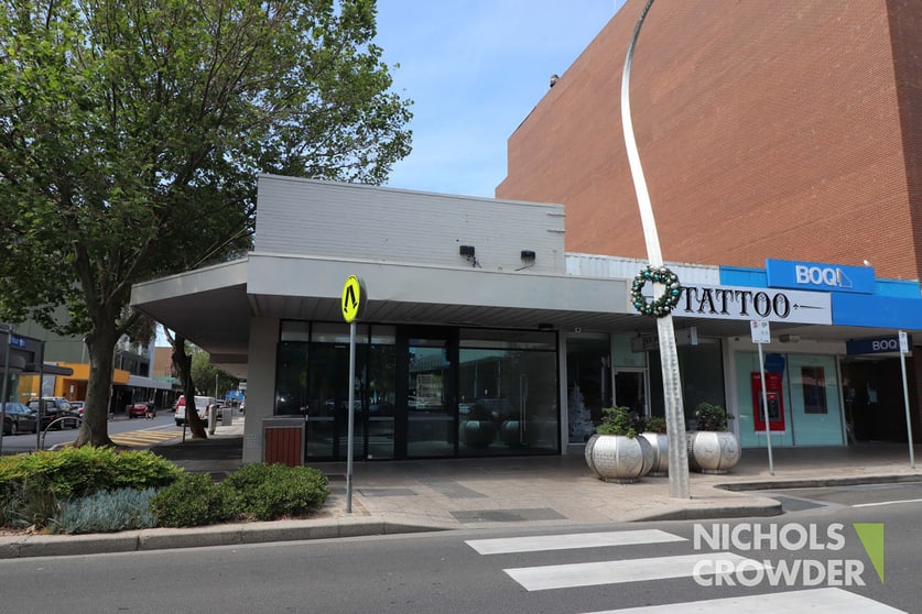Click to view all images 70 Wells Street Frankston VIC 3199 - Image 1