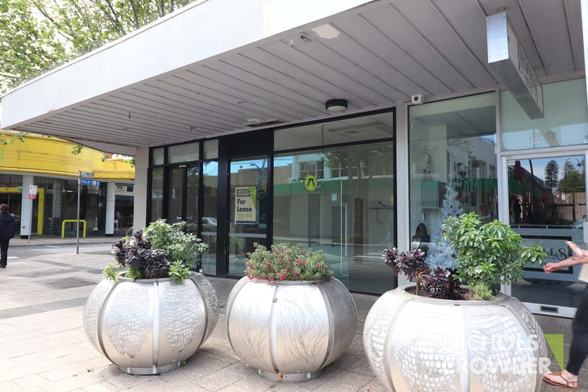 Click to view all images 70 Wells Street Frankston VIC 3199 - Image 2