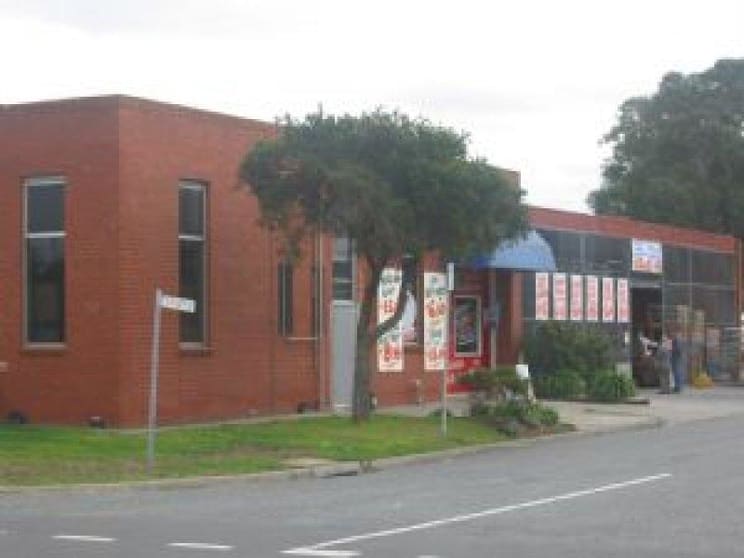 Click to view all images 21 Industrial Drive Braeside VIC 3195 - Image 2