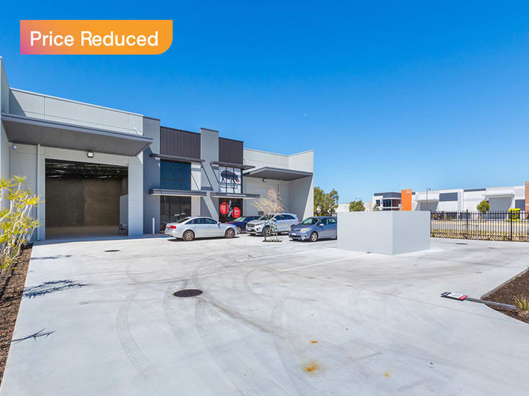 Click to view all images Unit 1, 35 Radius Loop Bayswater WA 6053 - Image 1