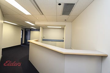 Click to view all images 15/14 Edgeworth David Ave Hornsby NSW 2077 - Image 2