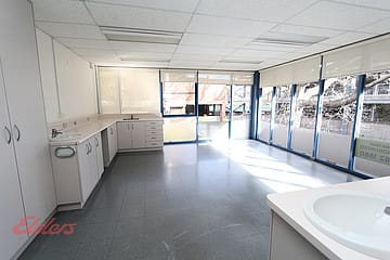 Click to view all images 15/14 Edgeworth David Ave Hornsby NSW 2077 - Image 3