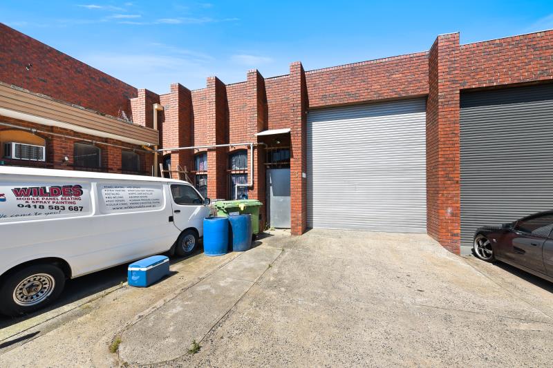 Click to view all images Unit 3/11 Futura Road Keysborough VIC 3173 - Image 1