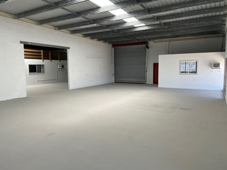 2/14 Hilldon Court Nerang QLD 4211 - Image 3