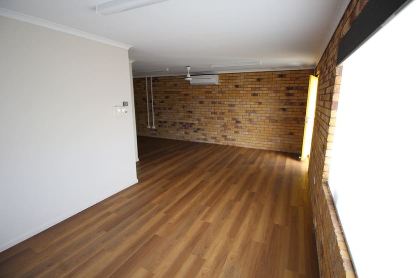Click to view all images 102 Neil Street Toowoomba City QLD 4350 - Image 3