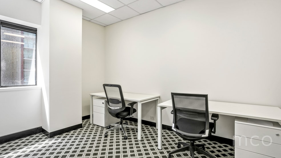Click to view all images 412/1 Queens Road Melbourne VIC 3004 - Image 3