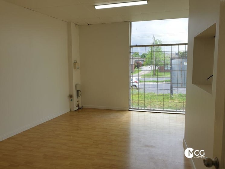Click to view all images 1/69 Sharps Road Tullamarine VIC 3043 - Image 2