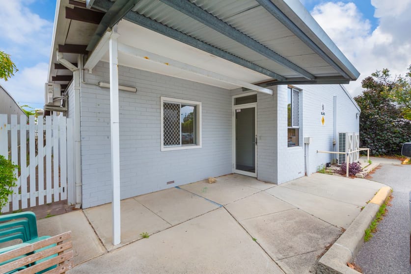 Click to view all images 45 Duncan Street Victoria Park WA 6100 - Image 2