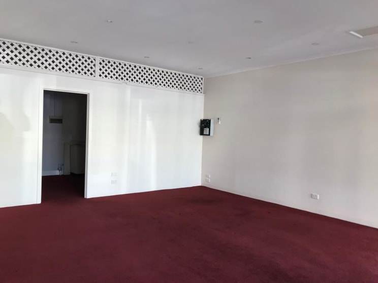 Click to view all images 506 David Street Albury NSW 2640 - Image 3