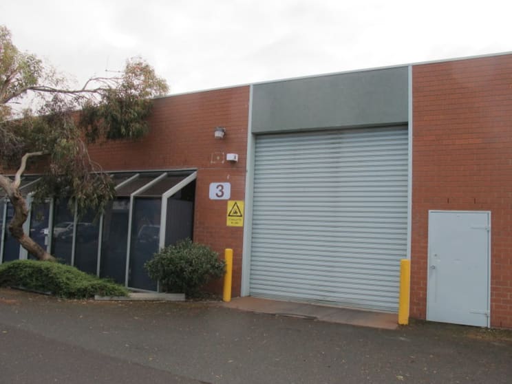 Click to view all images 3/2 Sibthorpe Street Mordialloc VIC 3195 - Image 1