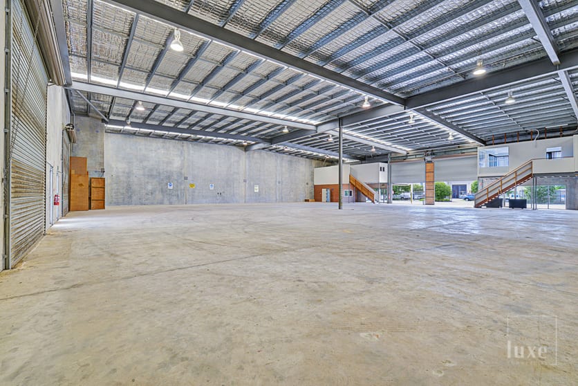 Click to view all images 10-12 Link Crescent Coolum Beach QLD 4573 - Image 1