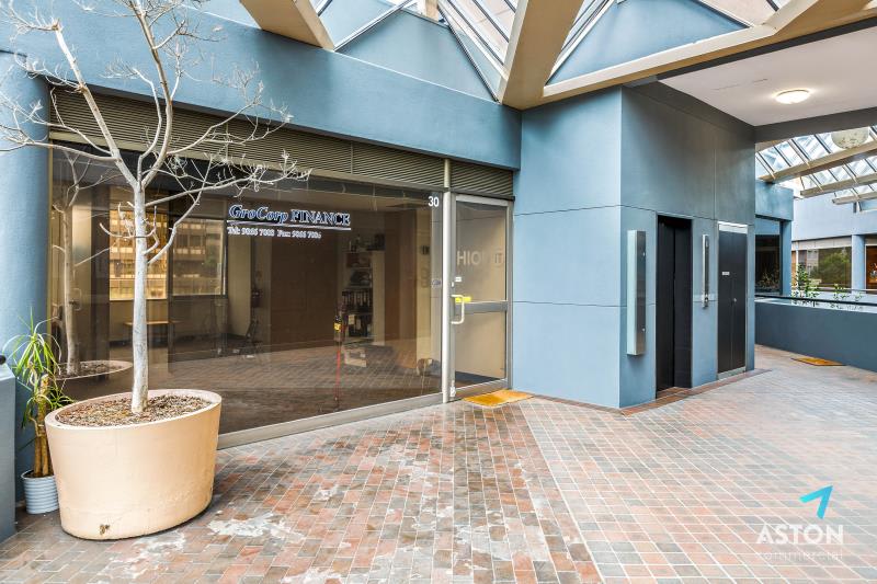 Click to view all images 30/456 St Kilda Road Melbourne 3004 VIC 3004 - Image 2