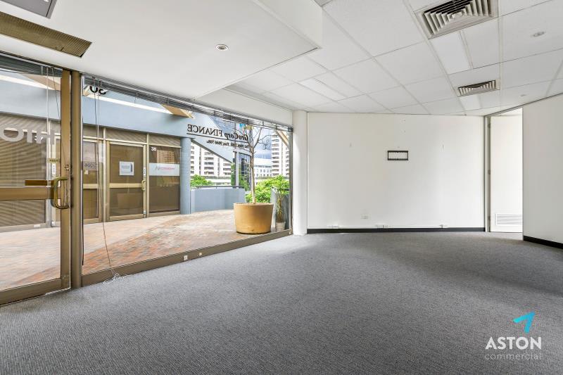 Click to view all images 30/456 St Kilda Road Melbourne 3004 VIC 3004 - Image 3