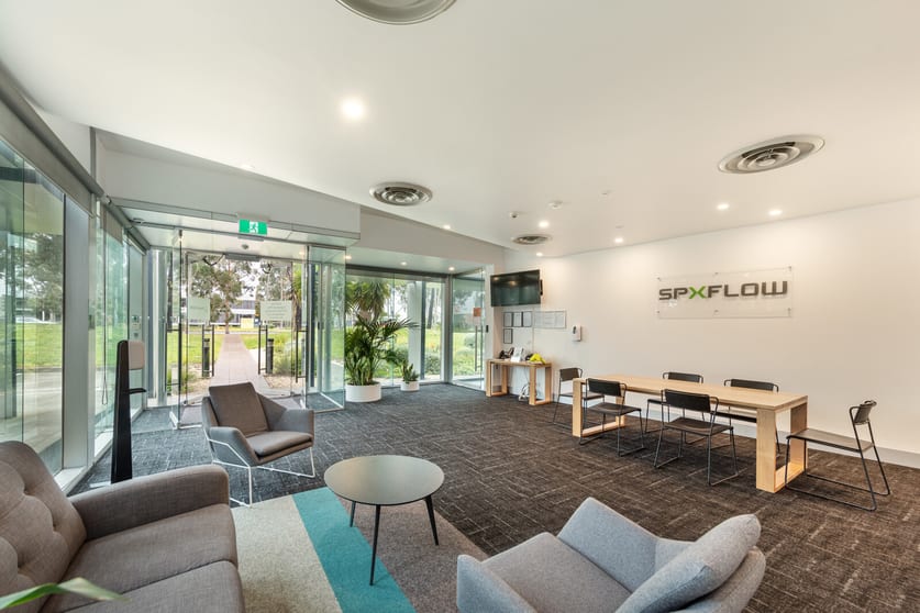 Click to view all images 300 Wellington Road Mulgrave VIC 3170 - Image 2