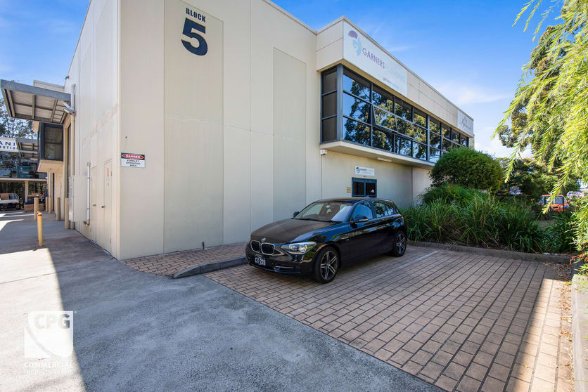 Click to view all images Unit 17/22-30 Northumberland Road Caringbah NSW 2229 - Image 2