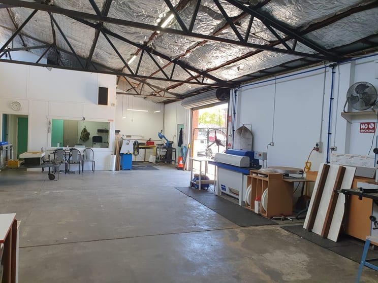 Click to view all images 17 Carrington Road Marrickville NSW 2204 - Image 3