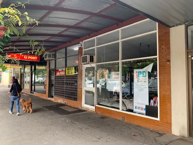 Click to view all images 15 Armstrong Street Middle Park VIC 3206 - Image 3