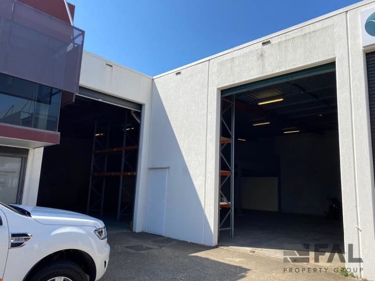 Click to view all images Unit 11B/49 Jijaws Street Sumner QLD 4074 - Image 1