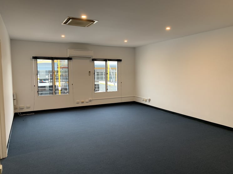 Click to view all images 8/52 Marina Boulevard Larrakeyah NT 0820 - Image 3