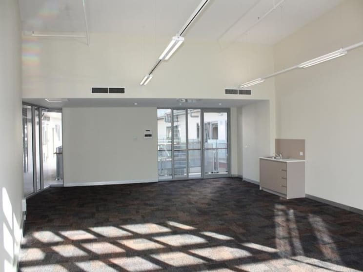 Click to view all images 418/838 Collins Street Docklands VIC 3008 - Image 3