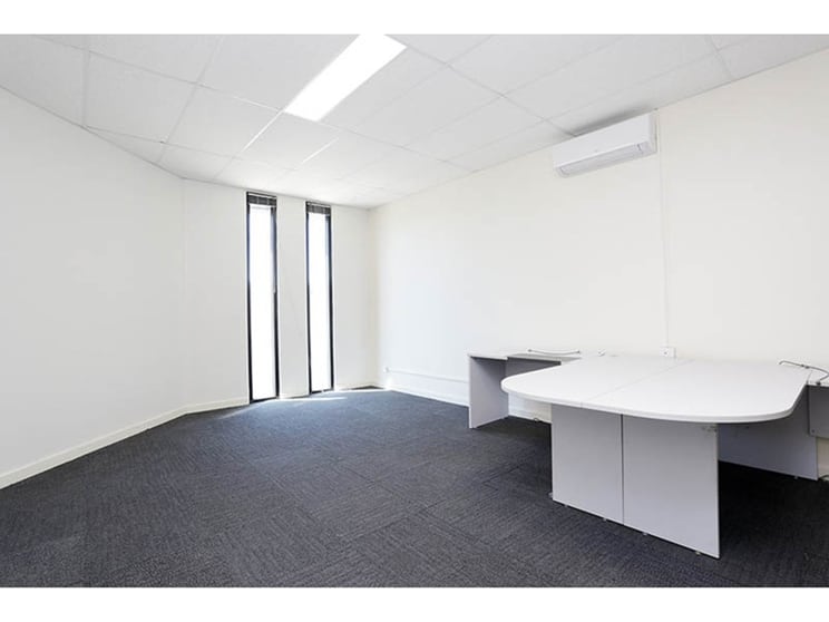 Click to view all images 6/12 Trewhitt Court Dromana VIC 3936 - Image 3