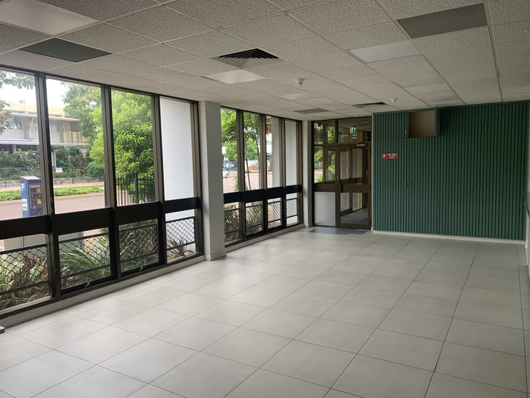 Click to view all images 2/70 Cavenagh Street Darwin City NT 0800 - Image 2