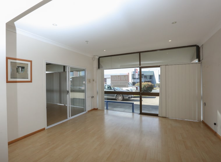 Click to view all images Unit 4/5-7 Ferguson St Underwood QLD 4119 - Image 3