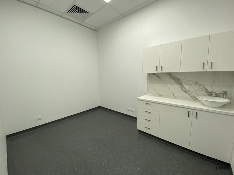 Click to view all images 3/25 Palm Beach Avenue Palm Beach QLD 4221 - Image 1