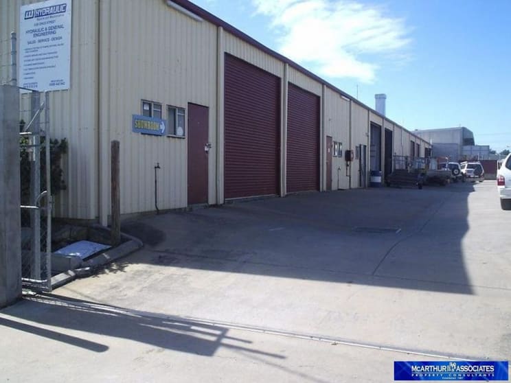 Click to view all images Clontarf QLD 4019 - Image 1