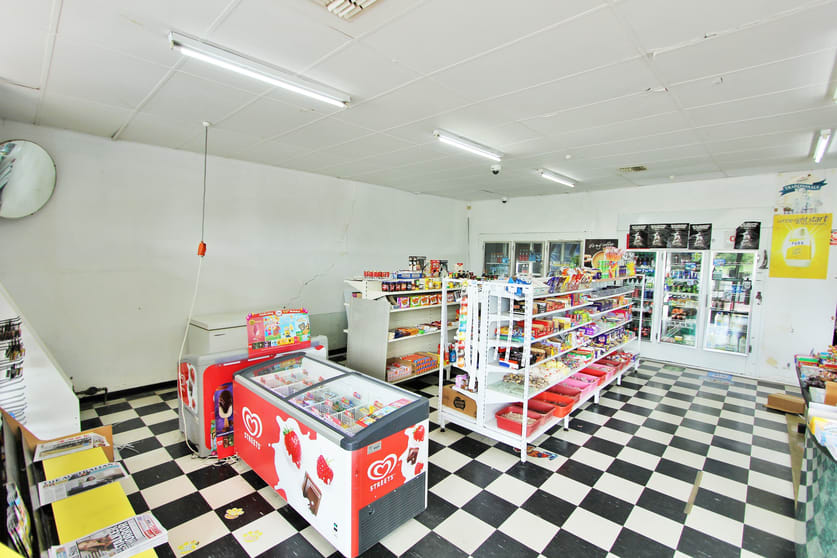 Click to view all images 44-46 Willow Avenue Glen Waverley VIC 3150 - Image 2