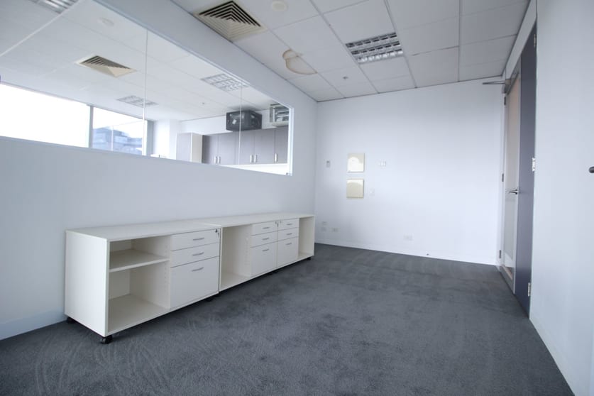 Click to view all images 1402/401 Docklands Drive Docklands VIC 3008 - Image 2
