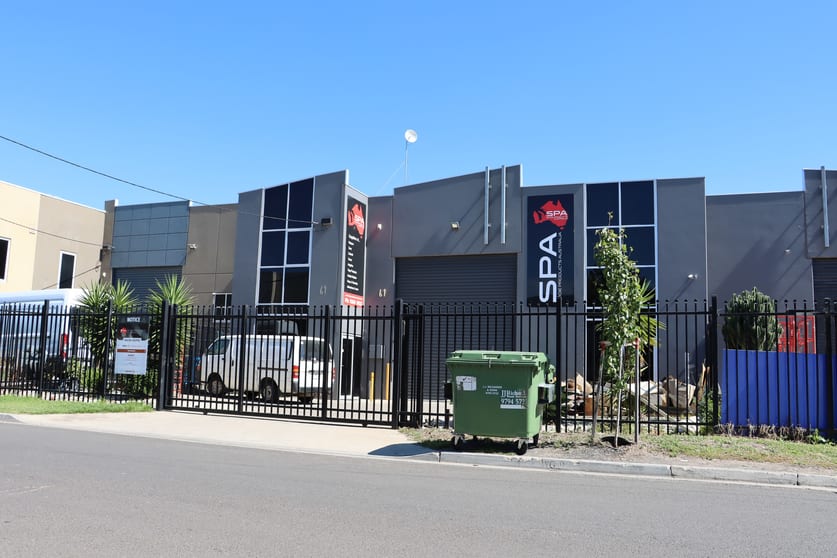 Click to view all images 61 Balfour Avenue Sunshine VIC 3020 - Image 2