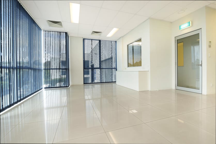Click to view all images 2/7 Luso Drive Unanderra NSW 2526 - Image 3